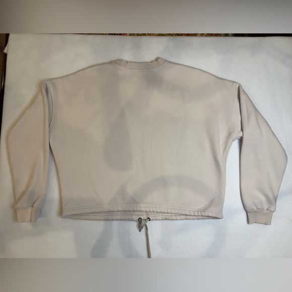 Vuori Restore Cropped Drawstring Light Pink  Crewneck Sweatshirt Sz Medium - Picture 4 of 9